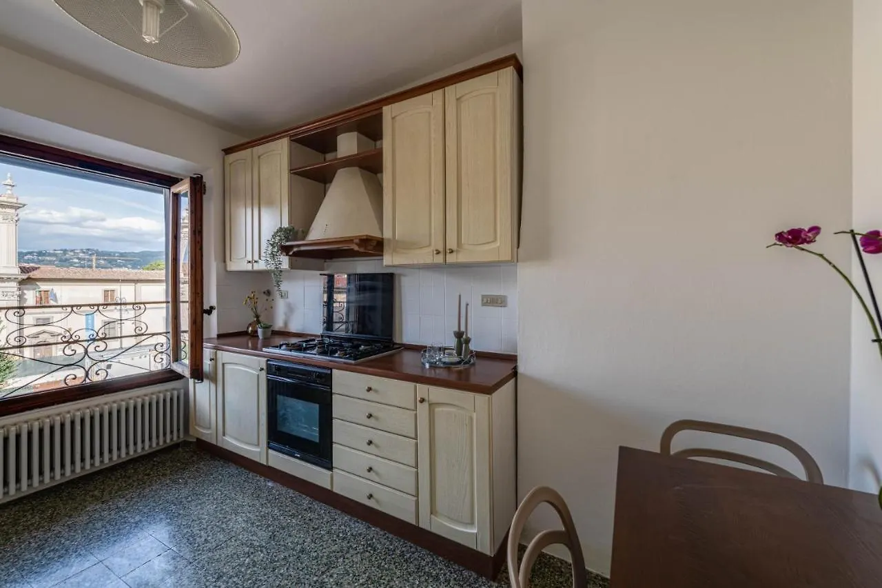 Apartments Florence- San Marco Vasari איטליה