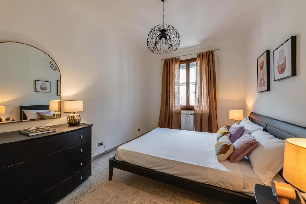 Apartments Florence- San Marco Vasari